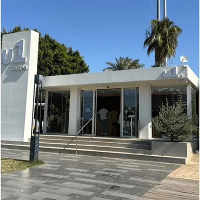 u1 coffee Konyaaltı entrance